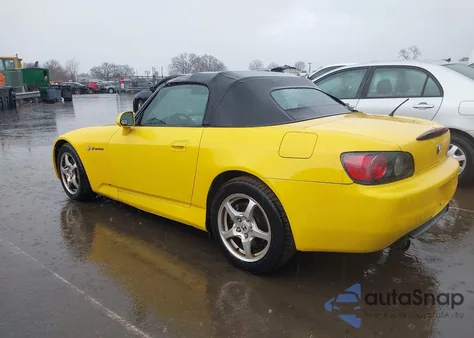 2002 Honda S2000 z USA, uszkodzony, nr VIN JHMAP11482T008807